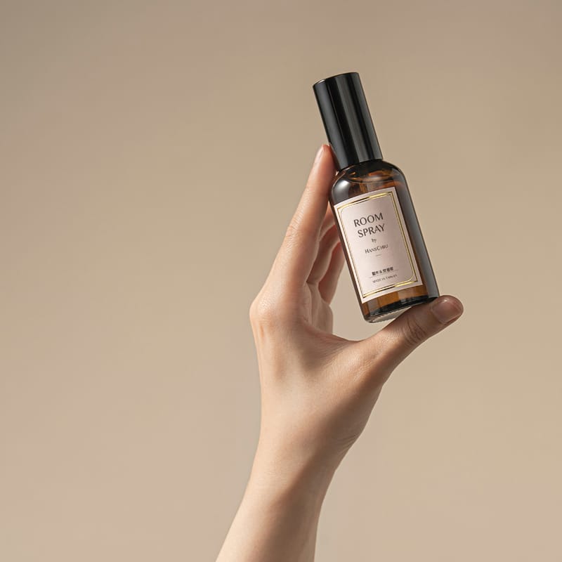 Hanschiu 芳療香氛|空間淨化噴霧50ml 聖木&焚香草